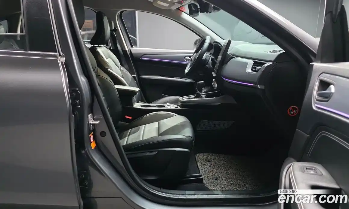 Renault XM3 2020 1.3 Автомат в Москве № 609756, фото 10