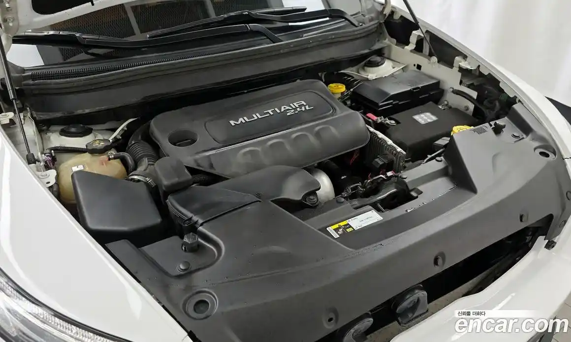 Jeep Cherokee 2015 2.4 Автомат в Москве № 609777, фото 6