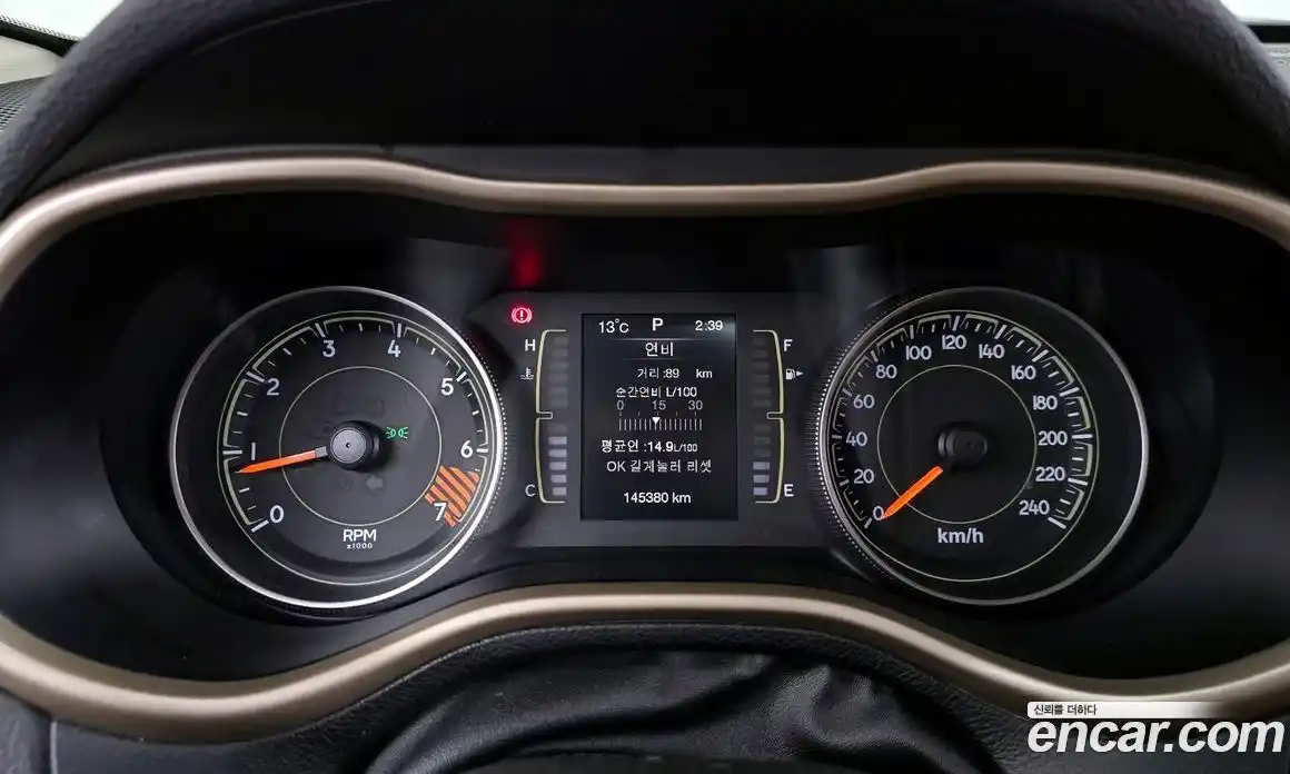 Jeep Cherokee 2015 2.4 Автомат в Москве № 609777, фото 8