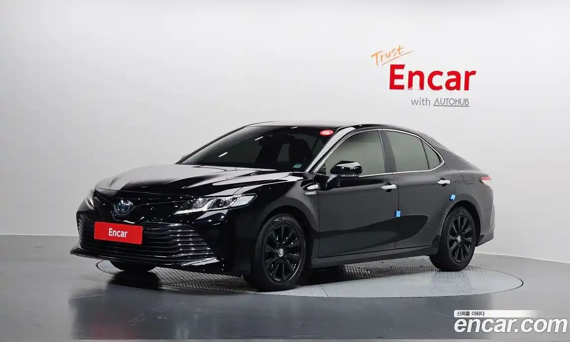 Toyota Camry 2020 2.5 Автомат в Москве № 609801, фото 1