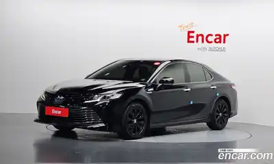 Toyota Camry, 2020