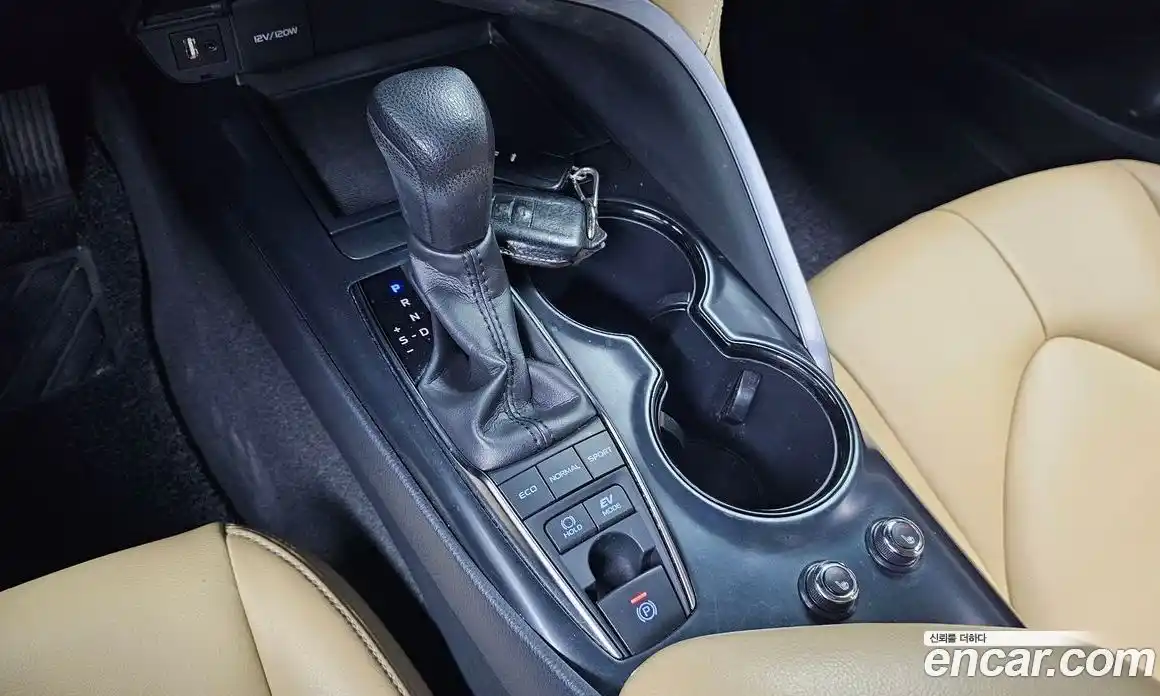 Toyota Camry 2020 2.5 Автомат в Москве № 609801, фото 9