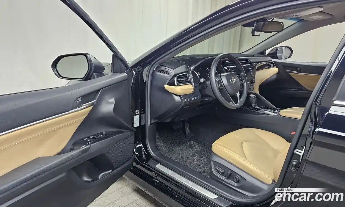 Toyota Camry 2020 2.5 Автомат в Москве № 609801, фото 10