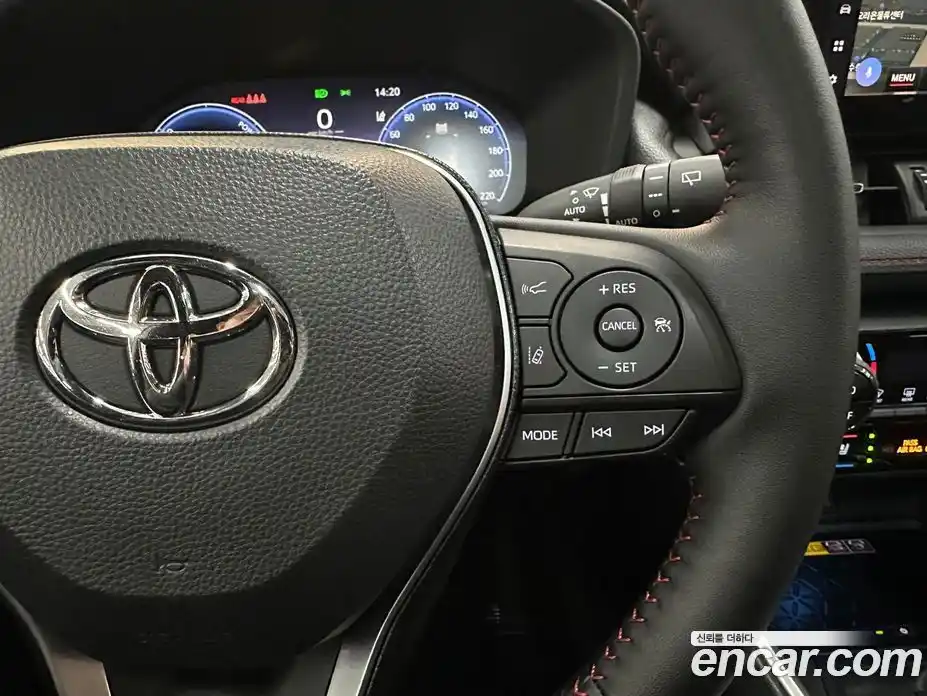 Toyota RAV4 2025 2.5 Вариатор в Москве № 609904, фото 12