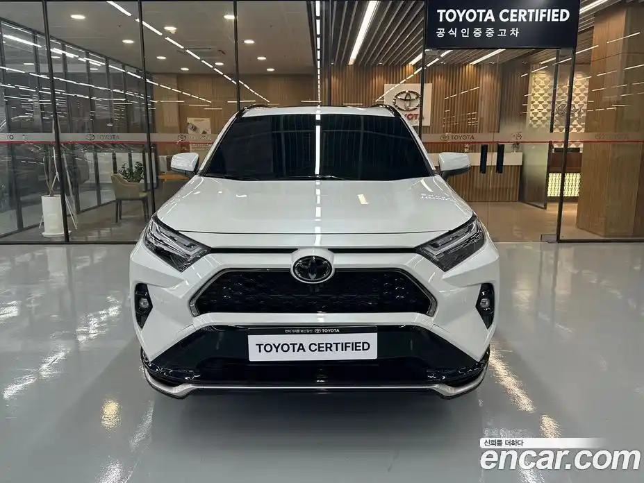 Toyota RAV4 2025 2.5 Вариатор в Москве № 609904, фото 3