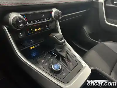 Toyota RAV4 2025 2.5 Вариатор в Москве № 609904, миниатюра 9