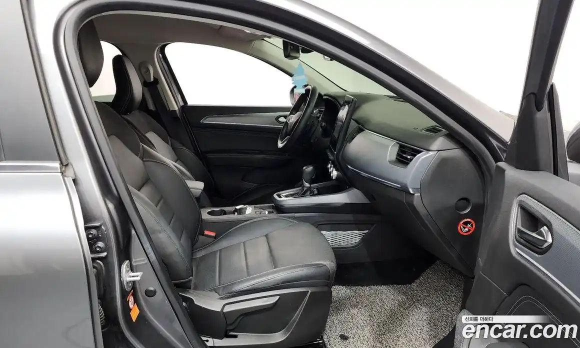 Renault XM3 2020 1.3 Автомат в Москве № 610014, фото 11