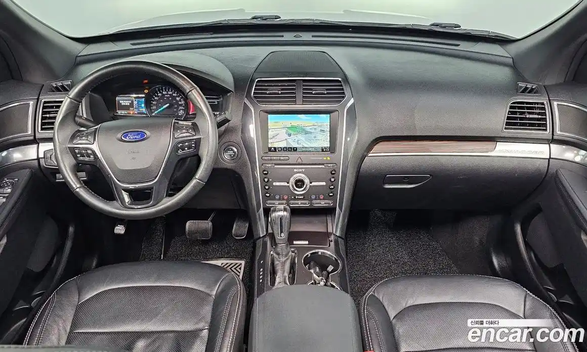 Ford Explorer 2019 2.3 Автомат в Москве № 610115, фото 7