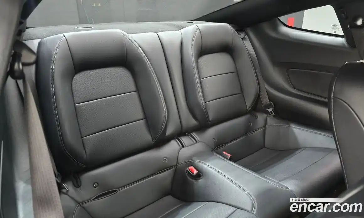 Ford Mustang 2015 2.3 Автомат в Москве № 610120, фото 12