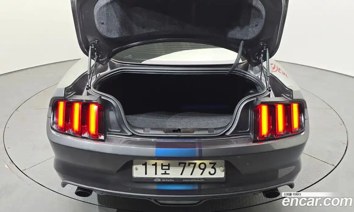 Ford Mustang 2015 2.3 Автомат в Москве № 610120, фото 20