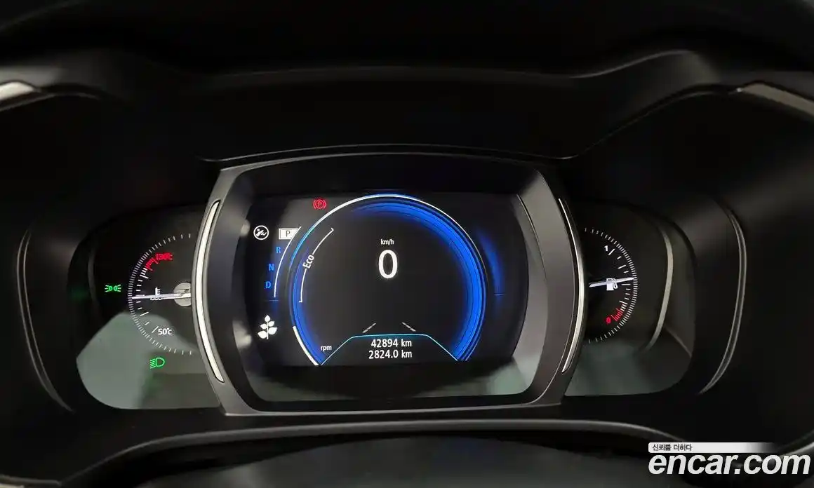 Renault QM6 2020 2.0 Автомат в Москве № 610300, фото 8