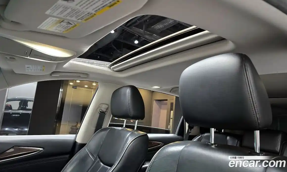 Infiniti QX60 2015 3.5 Автомат в Москве № 610964, фото 19