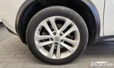 Nissan Juke 2014 1.6 Автомат в Москве № 611316, миниатюра 5