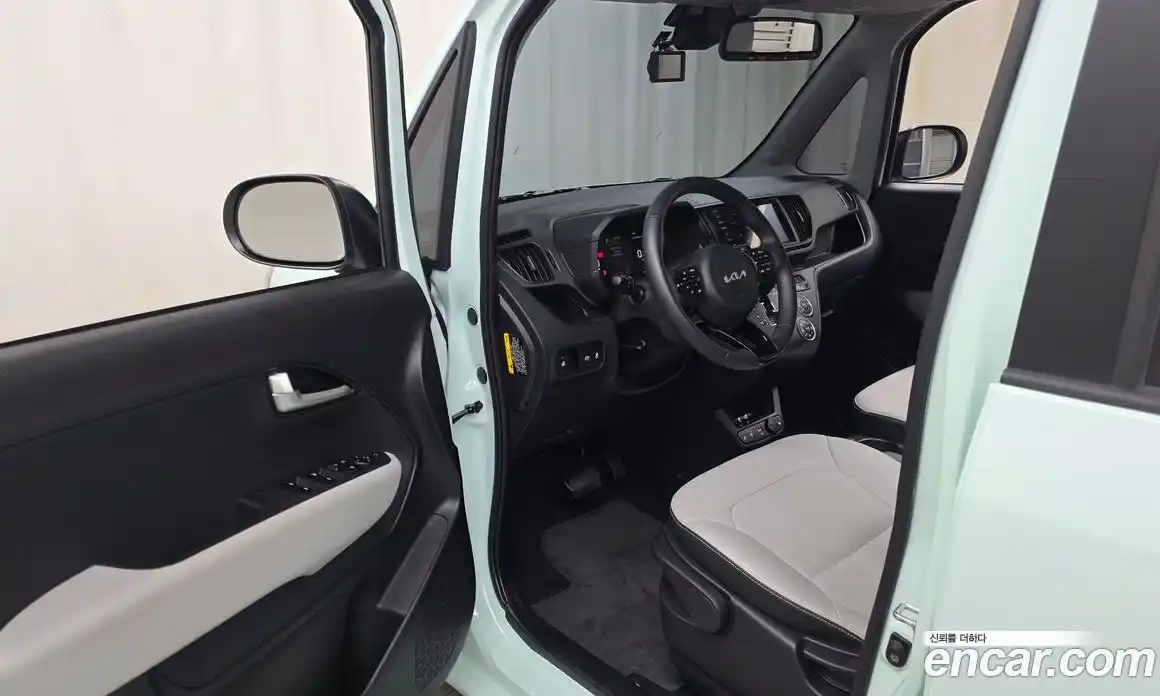 Kia Ray 2025 1.0 Автомат в Москве № 612648, фото 10