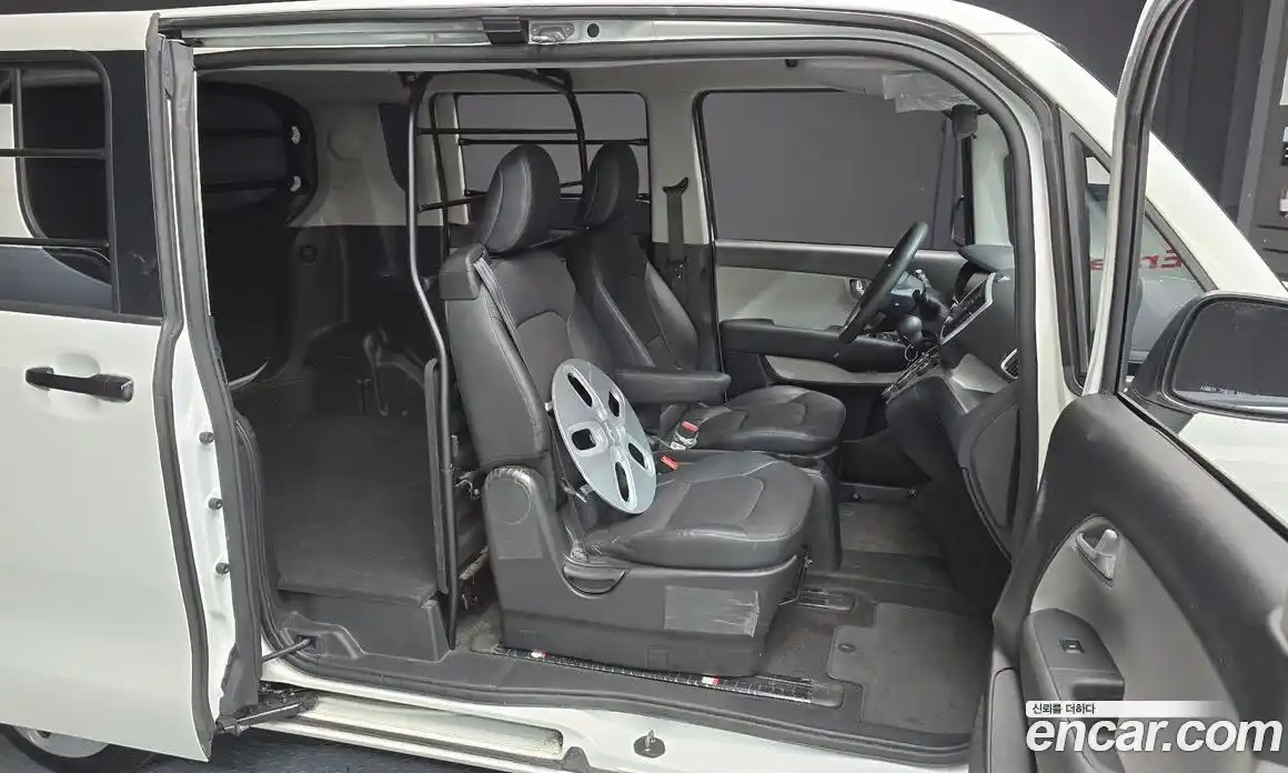 Kia Ray 2022 1.0 Автомат в Москве № 612816, фото 12