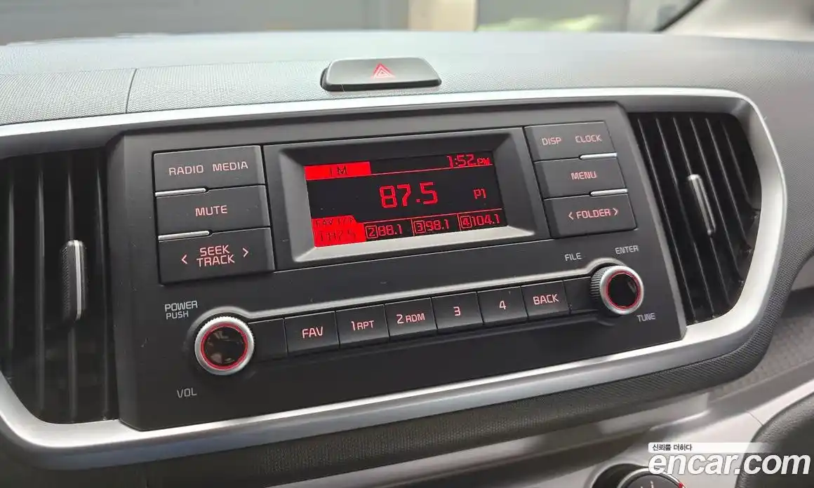 Kia Ray 2022 1.0 Автомат в Москве № 612816, фото 16