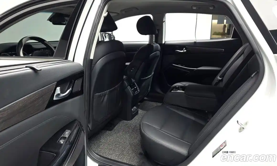 Kia K7 2020 2.5 Автомат в Москве № 613254, фото 11