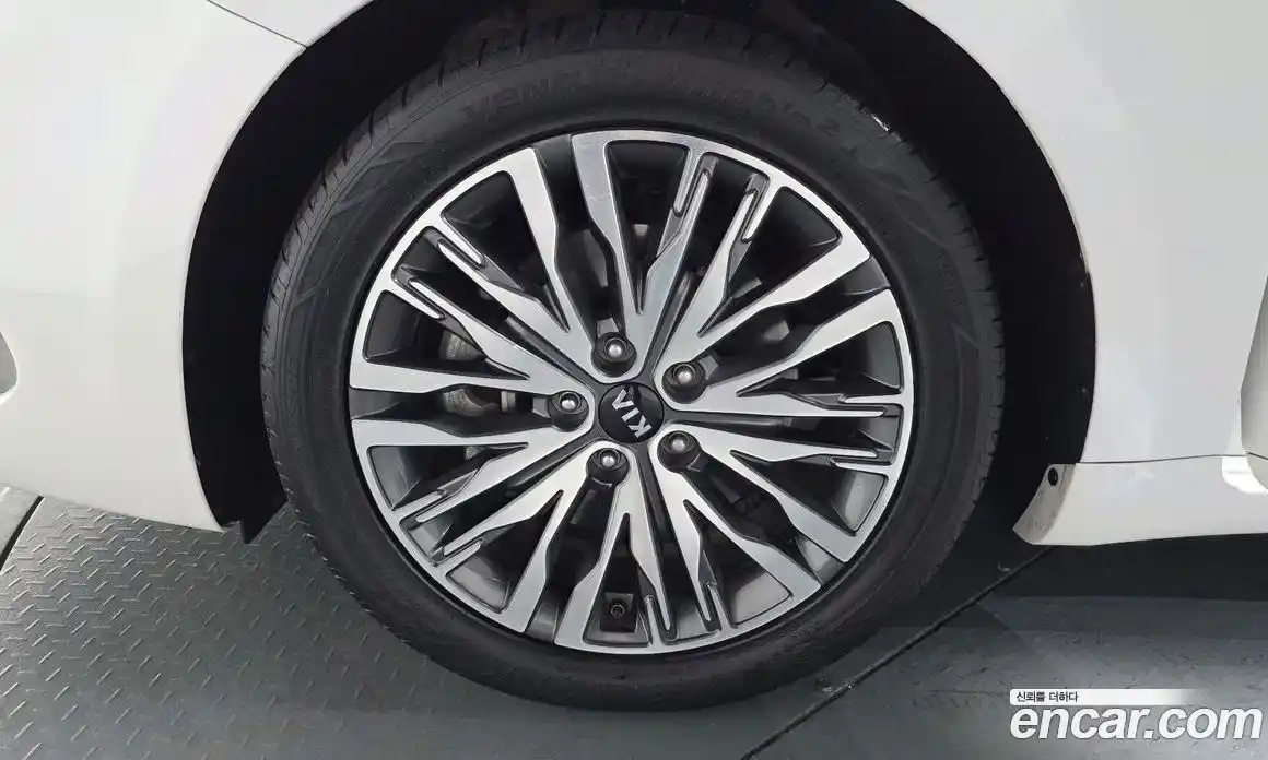 Kia K7 2020 2.5 Автомат в Москве № 613254, фото 4