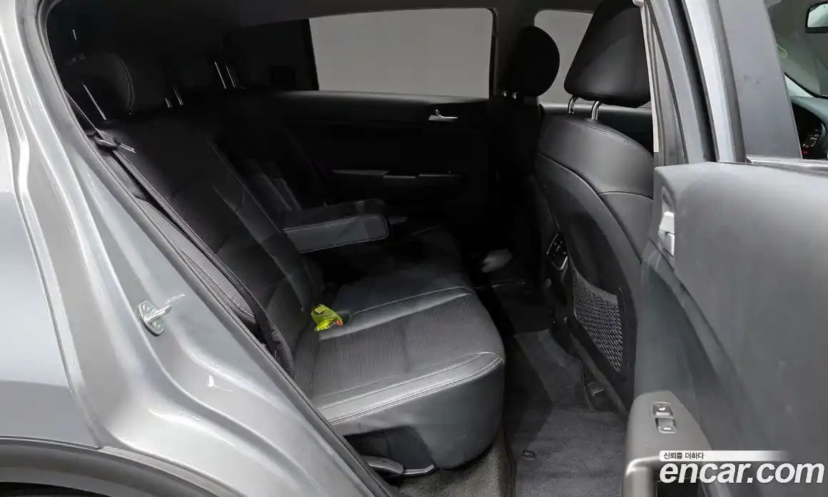 Kia Sportage 2021 2.0 Автомат в Москве № 613536, фото 12