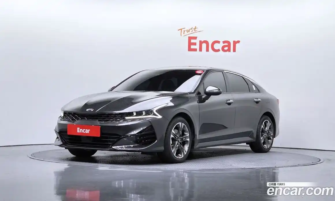 Kia K5 2020 2.0 Автомат в Москве № 613600, фото 1