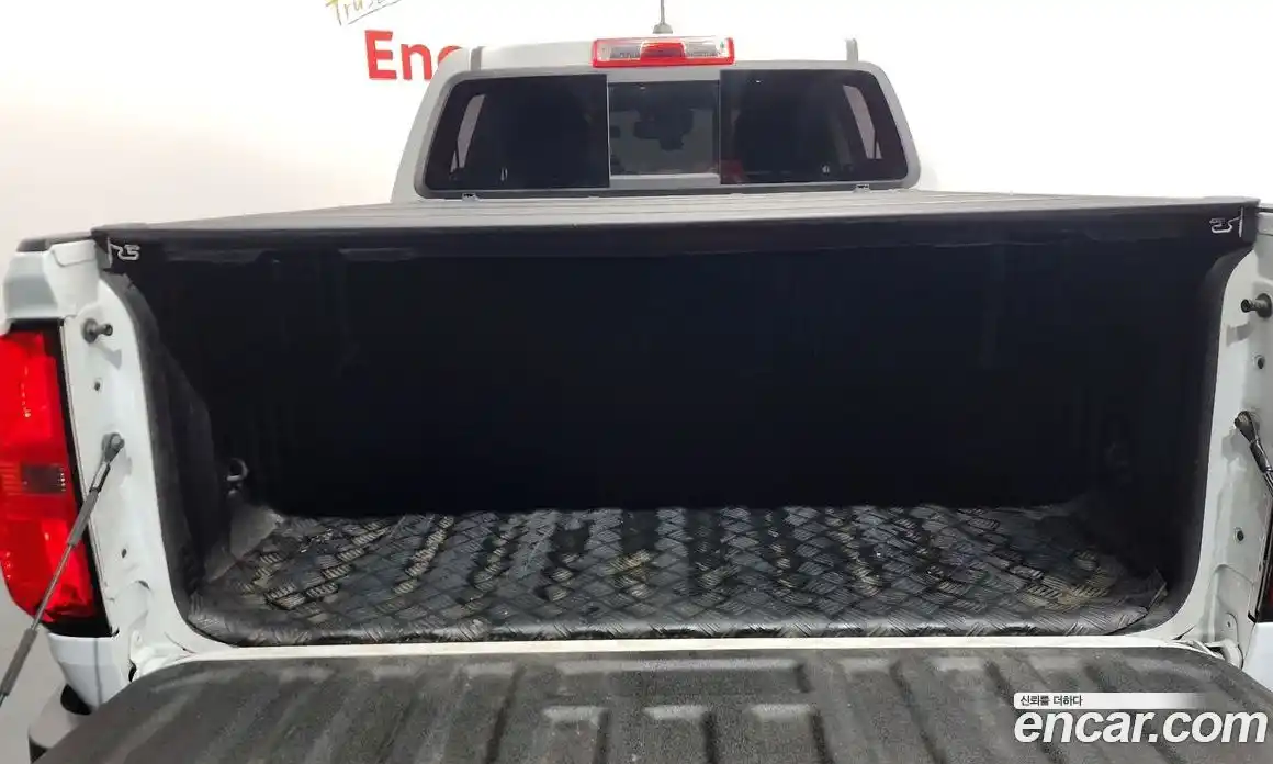 Chevrolet Colorado 2020 3.6 Автомат в Москве № 613651, фото 20