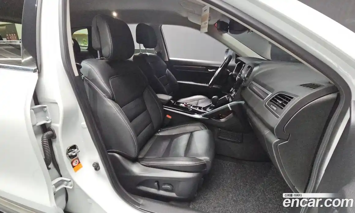 Renault QM6 2022 2.0 Автомат в Москве № 613678, фото 11