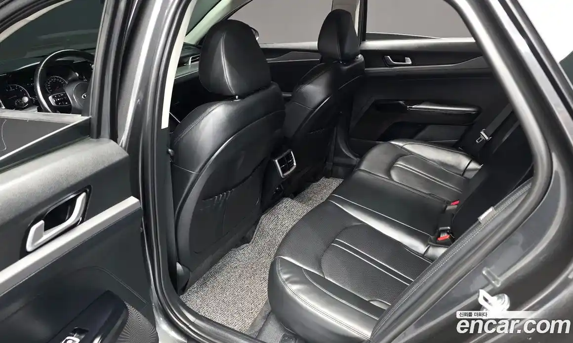 Kia K5 2021 2.0 Автомат в Москве № 613928, фото 12