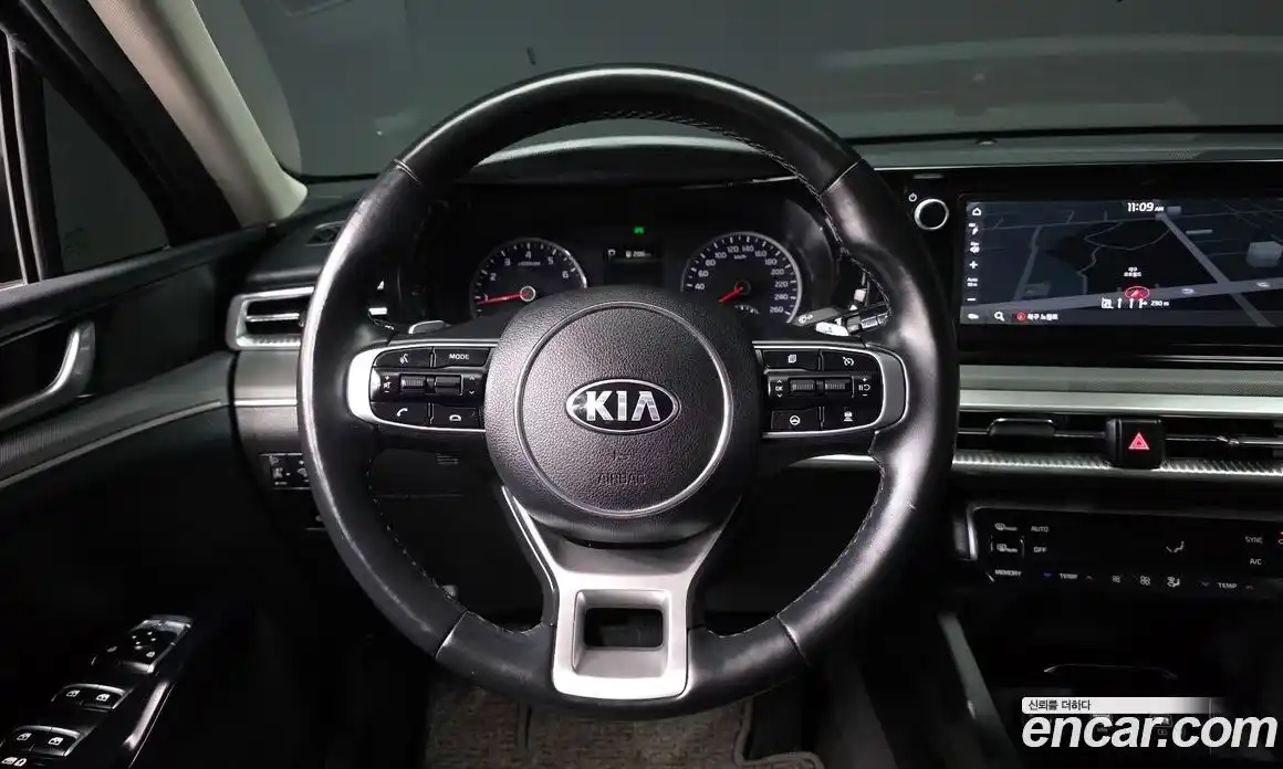 Kia K5 2021 2.0 Автомат в Москве № 613928, фото 13