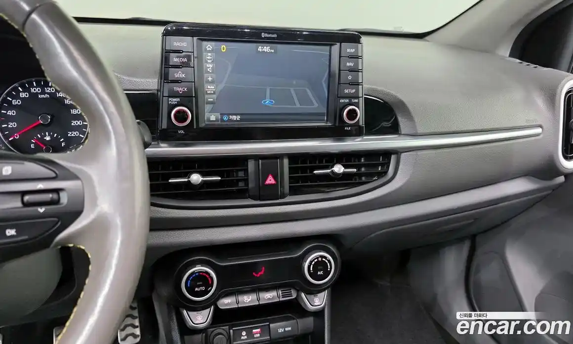 Kia Morning 2019 1.0 Механическая в Москве № 614044, фото 14