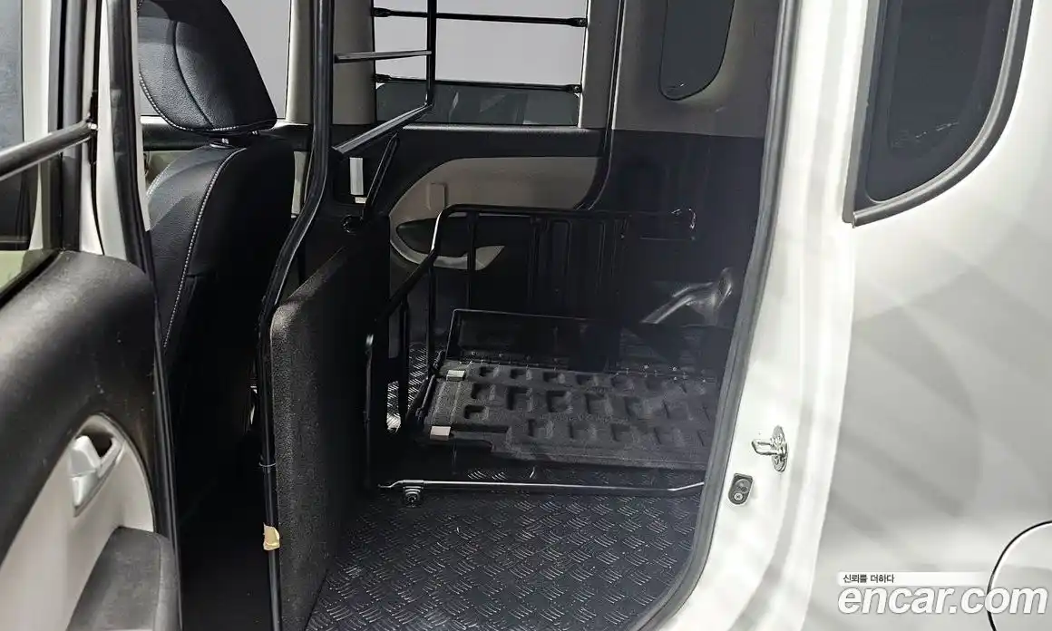 Kia Ray 2023 1.0 Автомат в Москве № 614181, фото 12