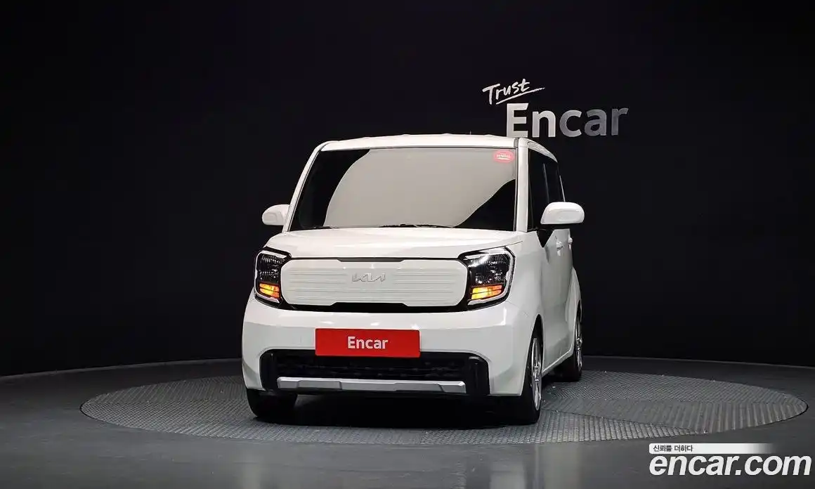 Kia Ray 2023 1.0 Автомат в Москве № 614181, фото 3