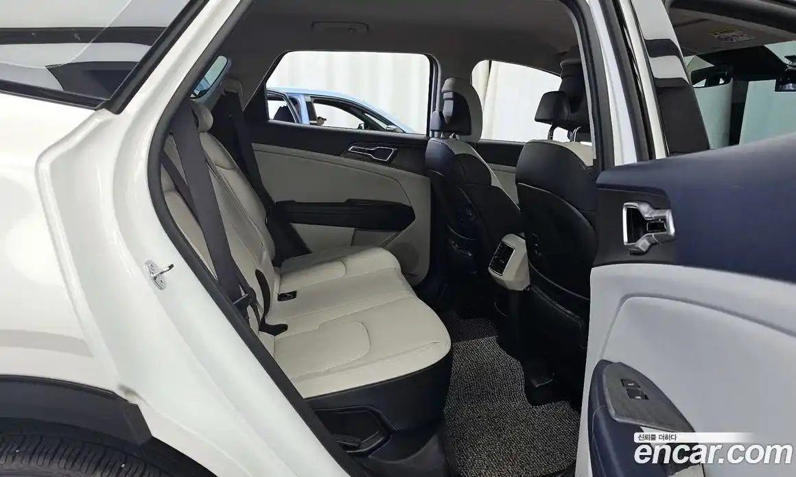 Kia Sportage 2023 2.0 Автомат в Москве № 614352, фото 12