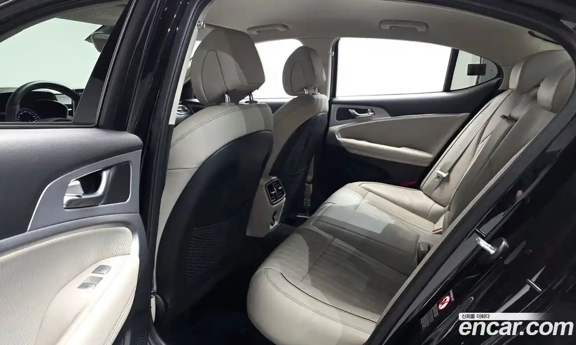 Genesis G70 2020 2.0 Автомат в Москве № 614873, фото 11