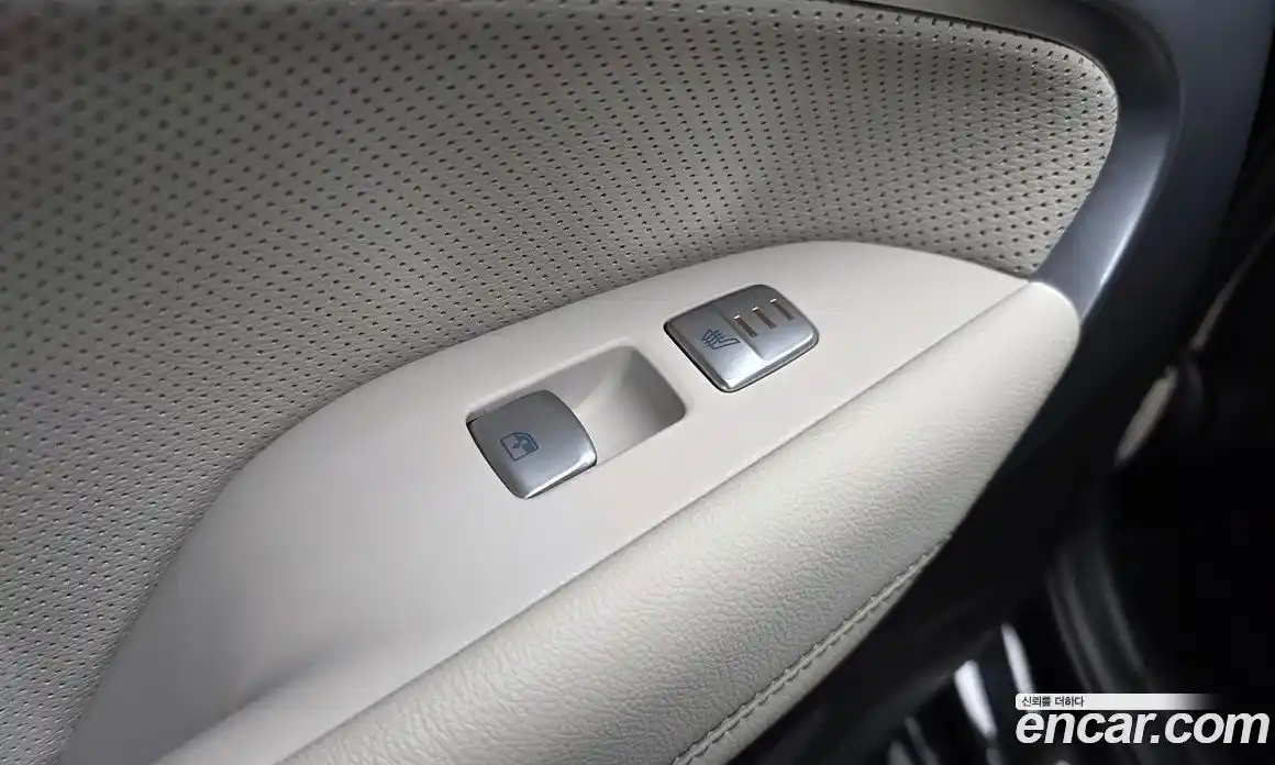 Genesis G70 2020 2.0 Автомат в Москве № 614873, фото 17