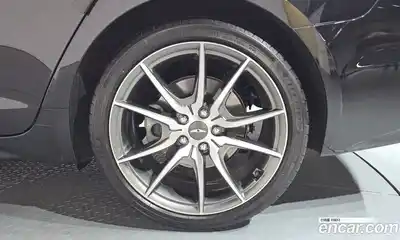 Genesis G70 2020 2.0 Автомат в Москве № 614873, миниатюра 4