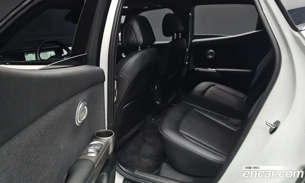 Genesis GV60 2023 0.1 Автомат в Москве № 614887, фото 13