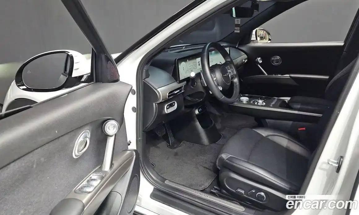 Genesis GV60 2023 0.1 Автомат в Москве № 614887, фото 10