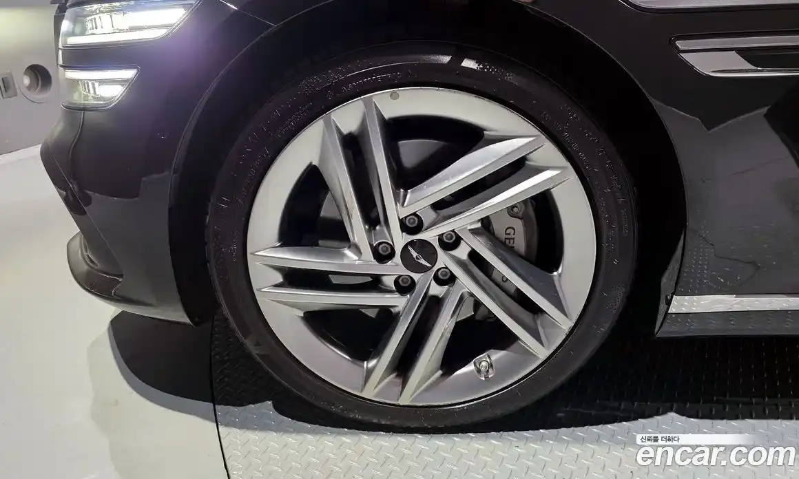 Genesis G80 2025 2.5 Автомат в Москве № 614939, фото 5