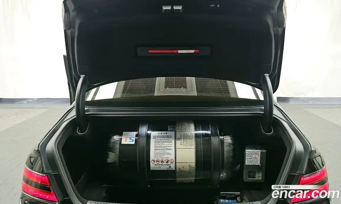 Genesis G90 2020 3.8 Автомат в Москве № 615250, фото 20