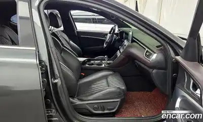 Genesis G70 2018 2.2 Автомат в Москве № 615363, миниатюра 11