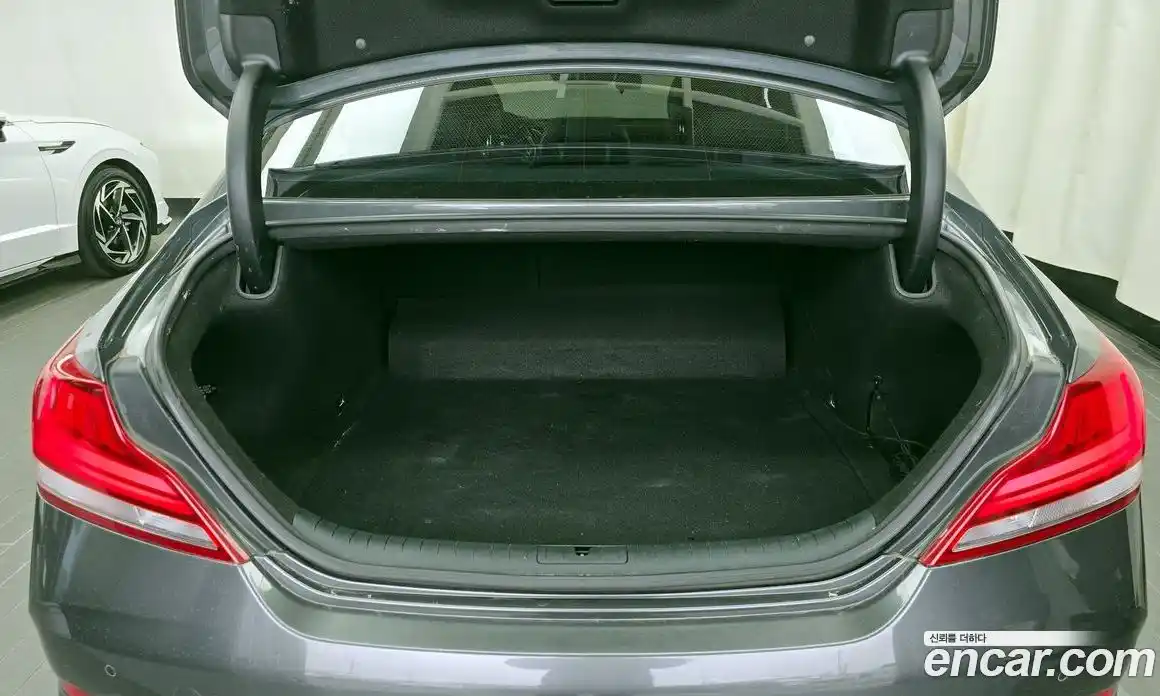 Genesis G70 2018 2.2 Автомат в Москве № 615363, фото 20