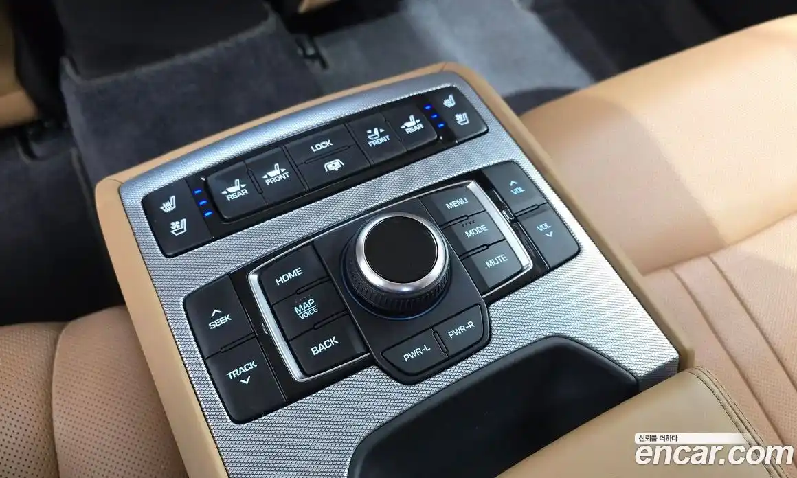 Genesis G80 2018 3.8 Автомат в Москве № 615651, фото 19