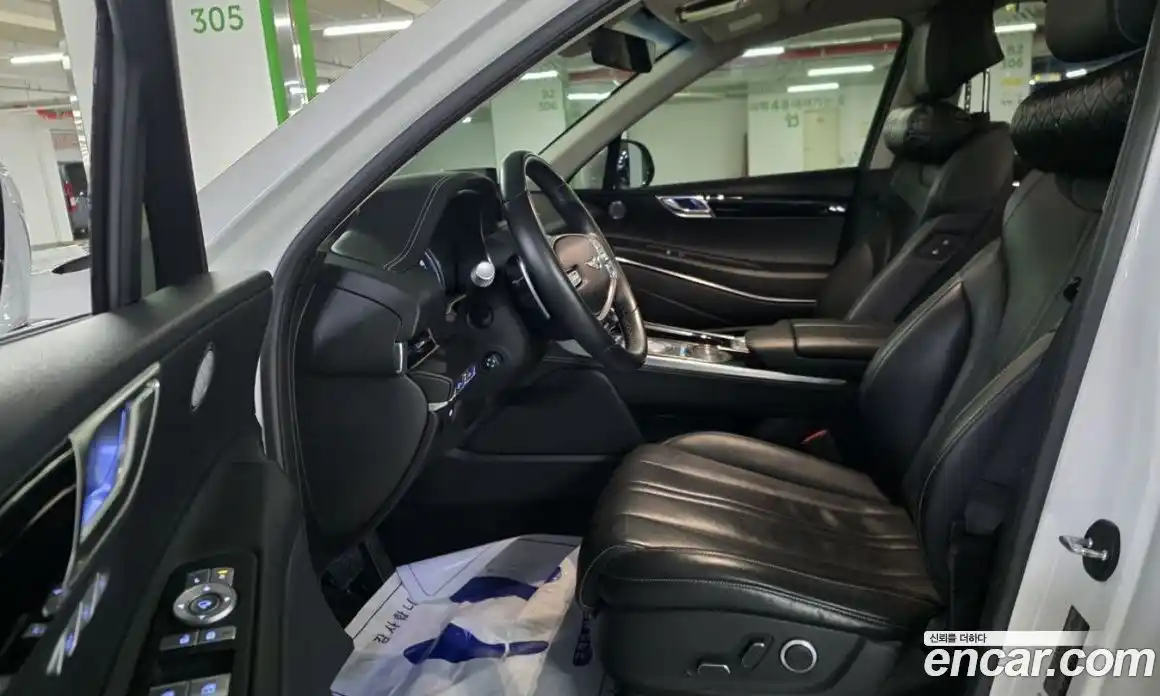 Genesis GV80 2021 3.0 Автомат в Москве № 615710, фото 14