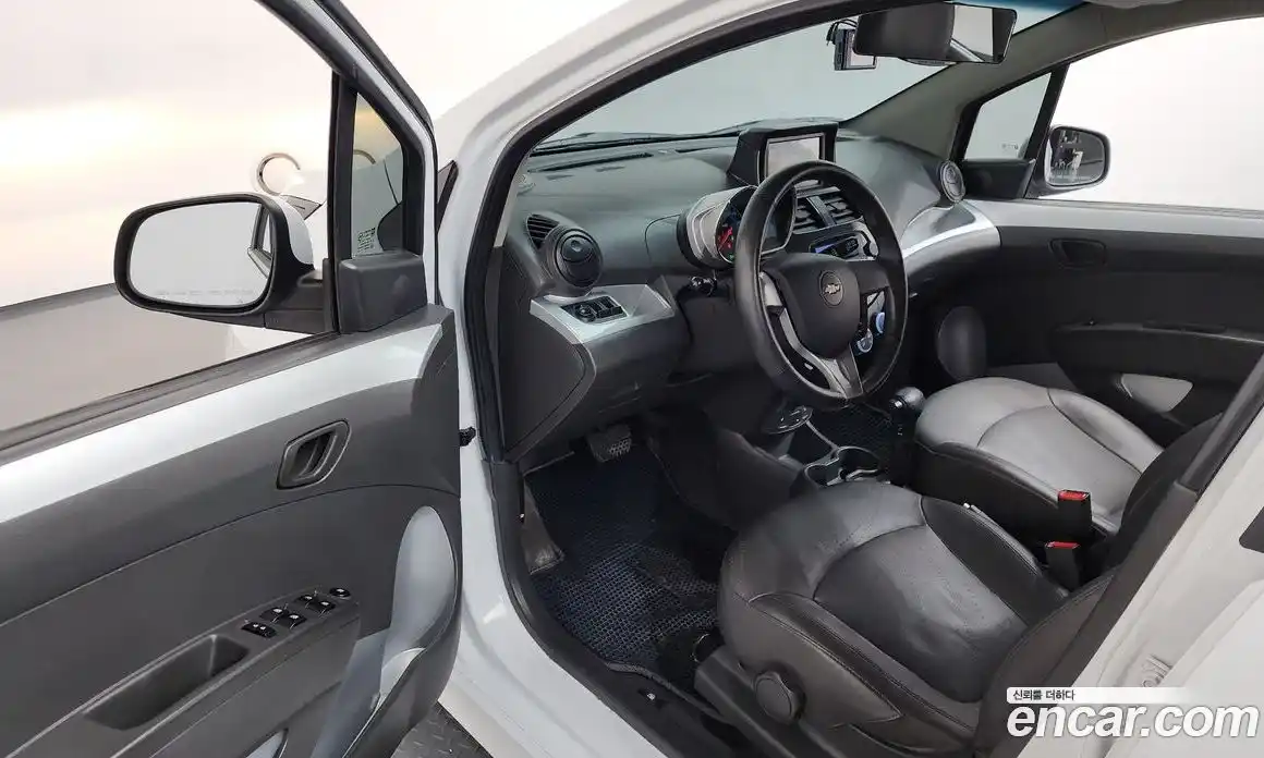 Chevrolet Spark 2014 1.0 Автомат в Москве № 616509, фото 10