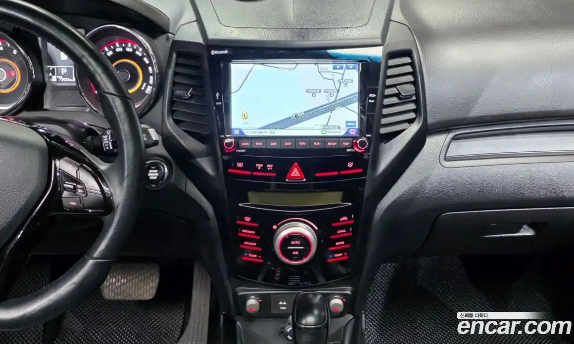 SsangYong TIBOLI 2017 1.6 Автомат в Москве № 616562, фото 14