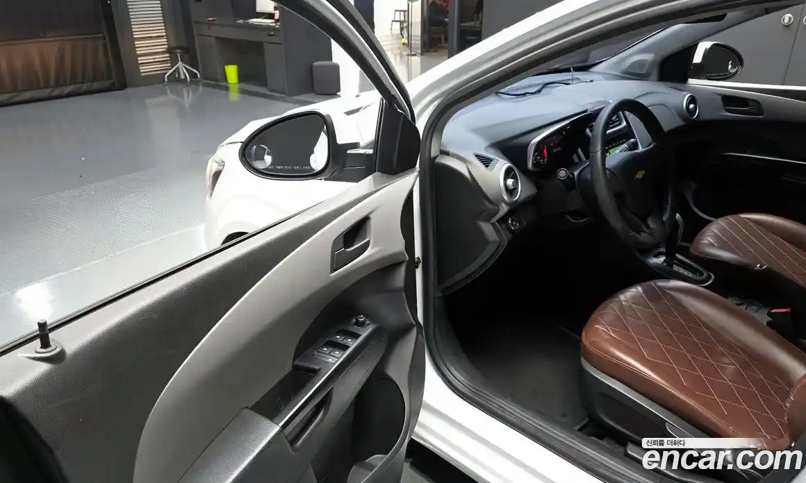 Chevrolet Aveo 2017 1.4 Автомат в Москве № 617201, фото 11