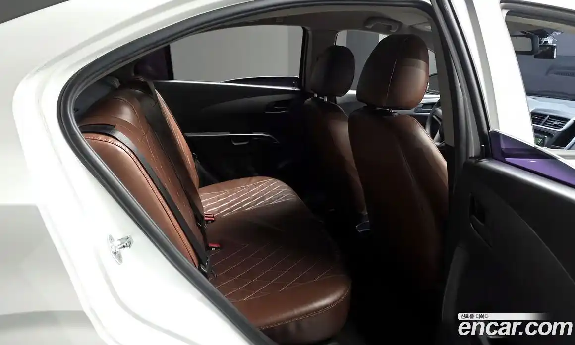 Chevrolet Aveo 2017 1.4 Автомат в Москве № 617201, фото 12