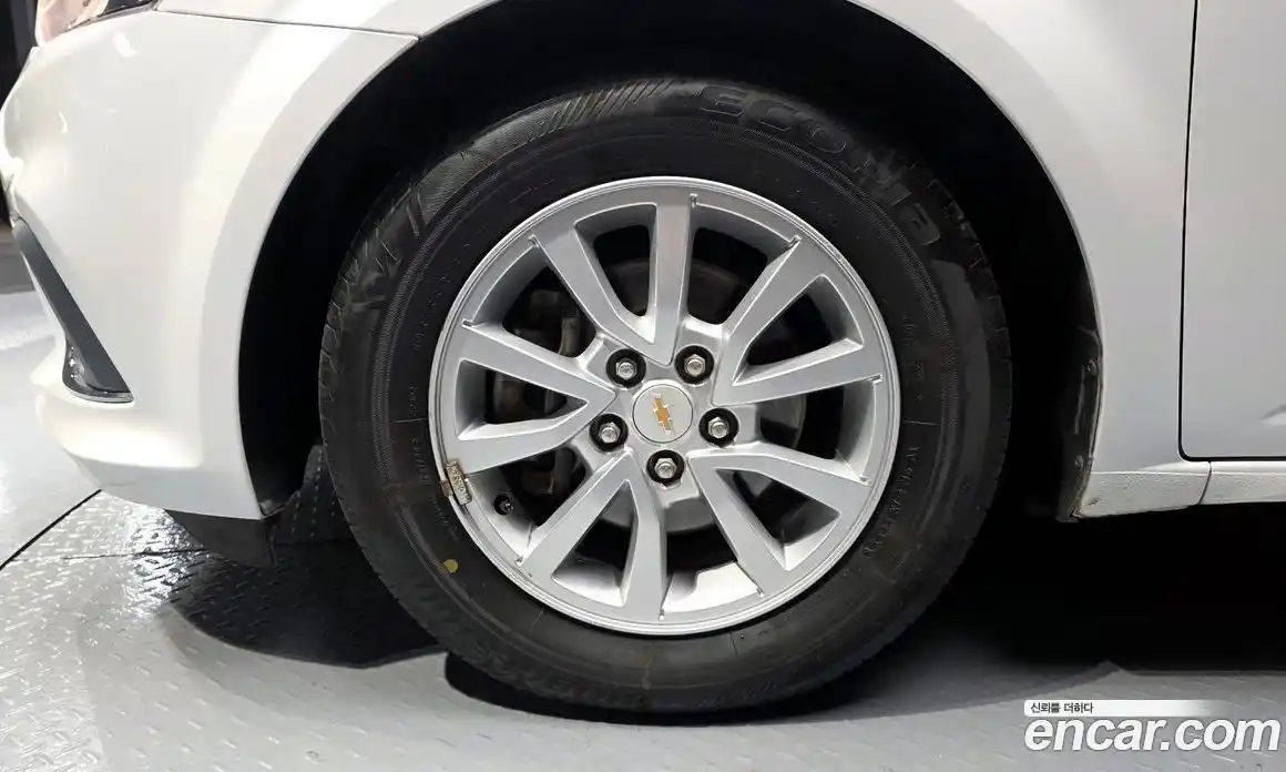 Chevrolet Aveo 2017 1.4 Автомат в Москве № 617201, фото 5