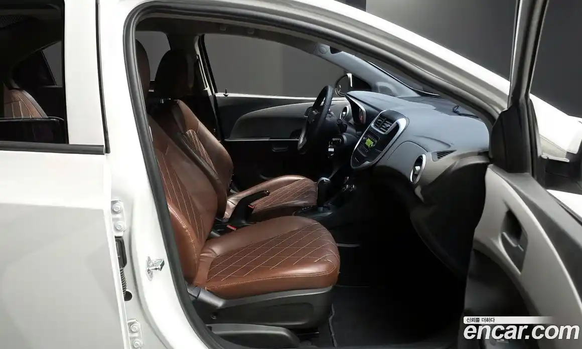 Chevrolet Aveo 2017 1.4 Автомат в Москве № 617201, фото 10