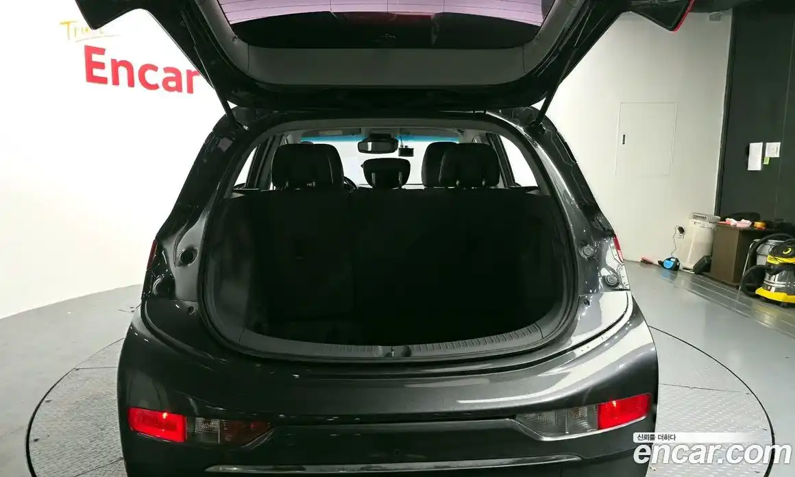 Chevrolet Bolt EV 2018 0.2 Автомат в Москве № 617586, фото 20